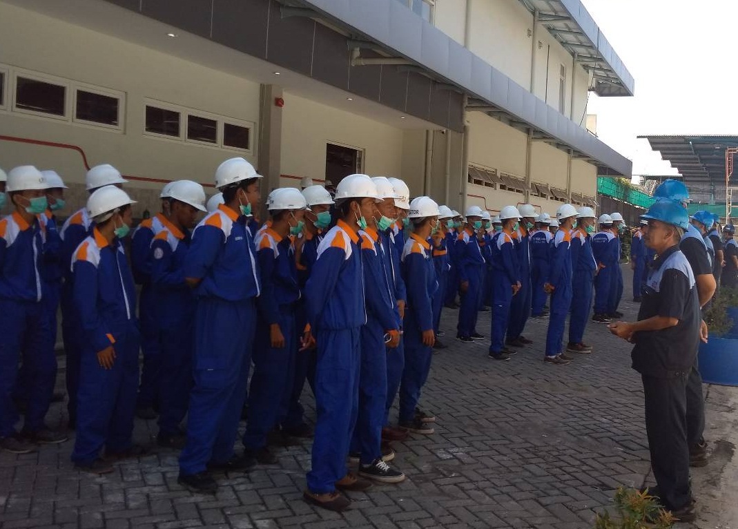 Kunjungan Industri Kunjungan Industri